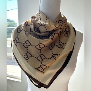 Elegant Beige and Brown Scarf